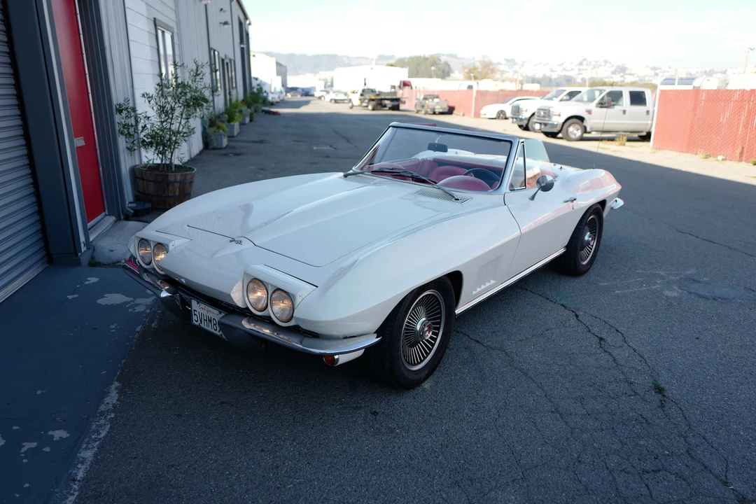1967 Chevrolet Corvette C2 - Image 25 of 31