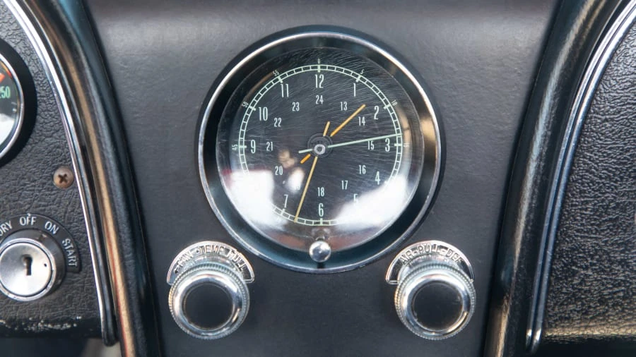 1967 Chevrolet Corvette C2 - Image 11 of 20