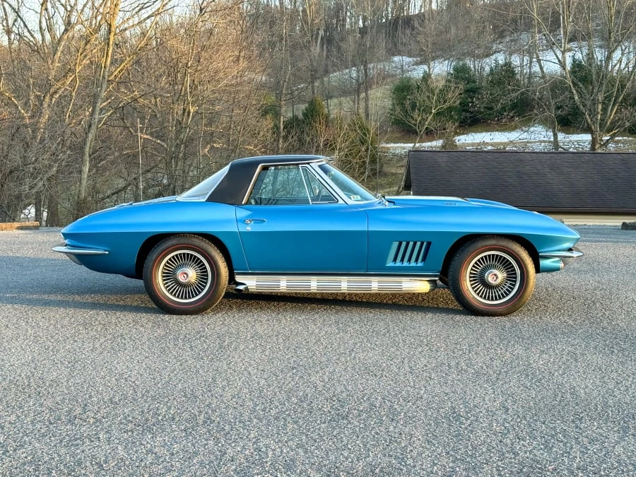 1967 Chevrolet Corvette C2 - Image 2 of 31