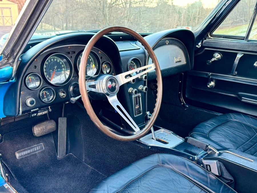 1967 Chevrolet Corvette C2 - Image 24 of 31