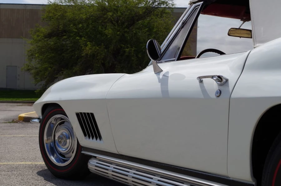 1967 Chevrolet Corvette C2 - Image 10 of 12