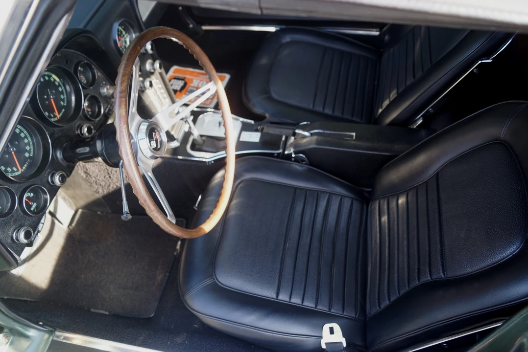 1967 Chevrolet Corvette C2 - Image 21 of 31
