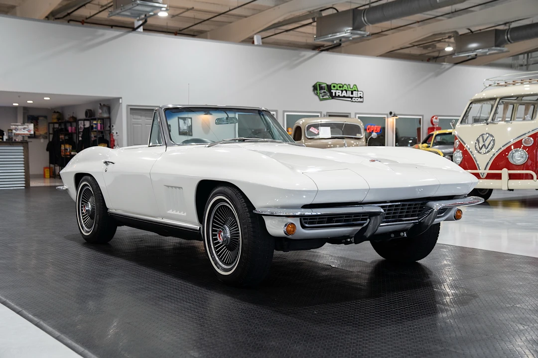 1967 Chevrolet Corvette C2 - Image 3 of 31
