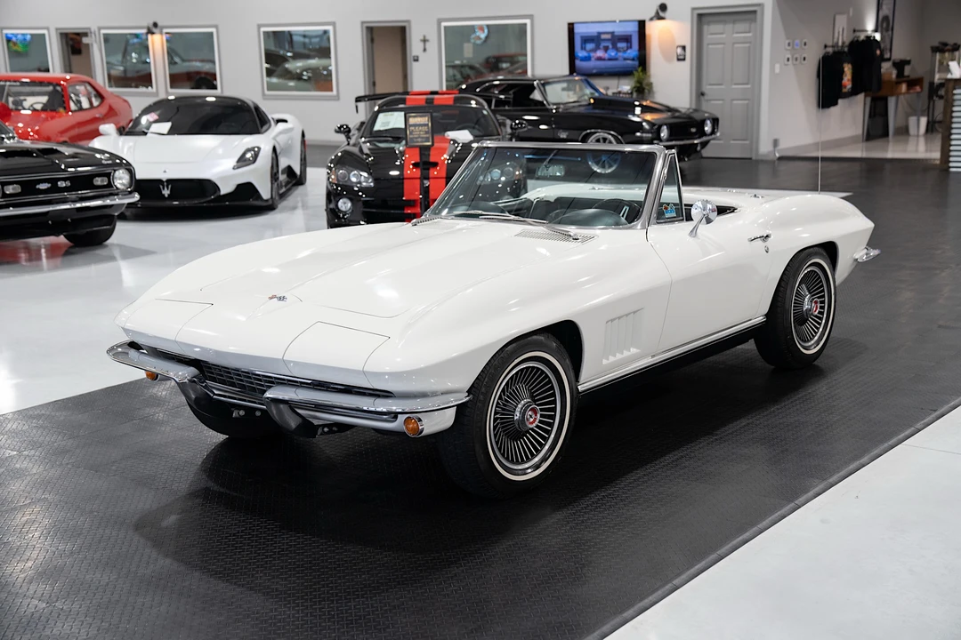1967 Chevrolet Corvette C2 - Image 2 of 31