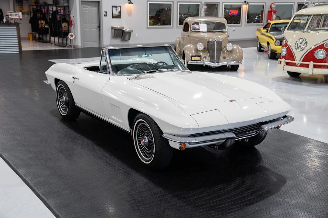 1967 Chevrolet Corvette C2 - Image 4 of 31
