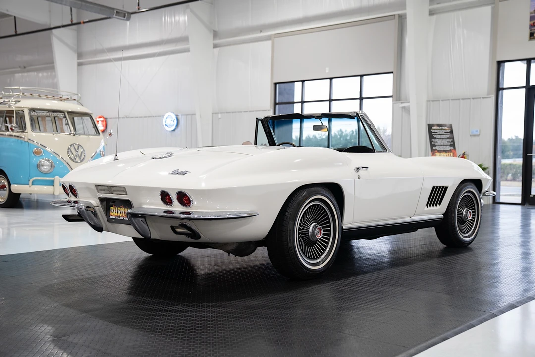 1967 Chevrolet Corvette C2 - Image 11 of 31