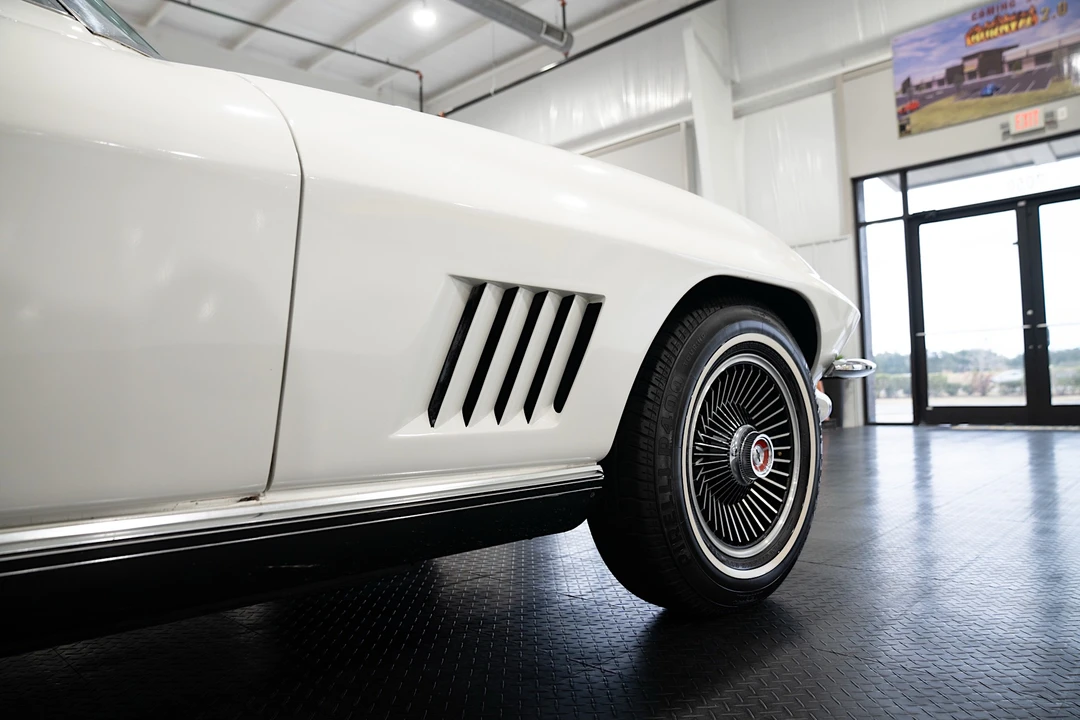 1967 Chevrolet Corvette C2 - Image 27 of 31