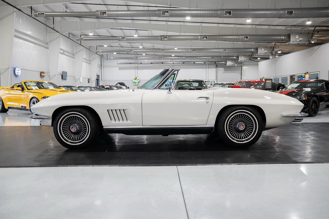 1967 Chevrolet Corvette C2 - Image 5 of 31