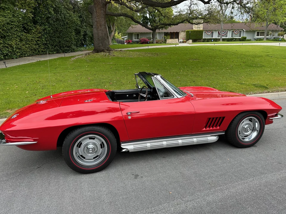 1967 Chevrolet Corvette C2 - Image 11 of 31