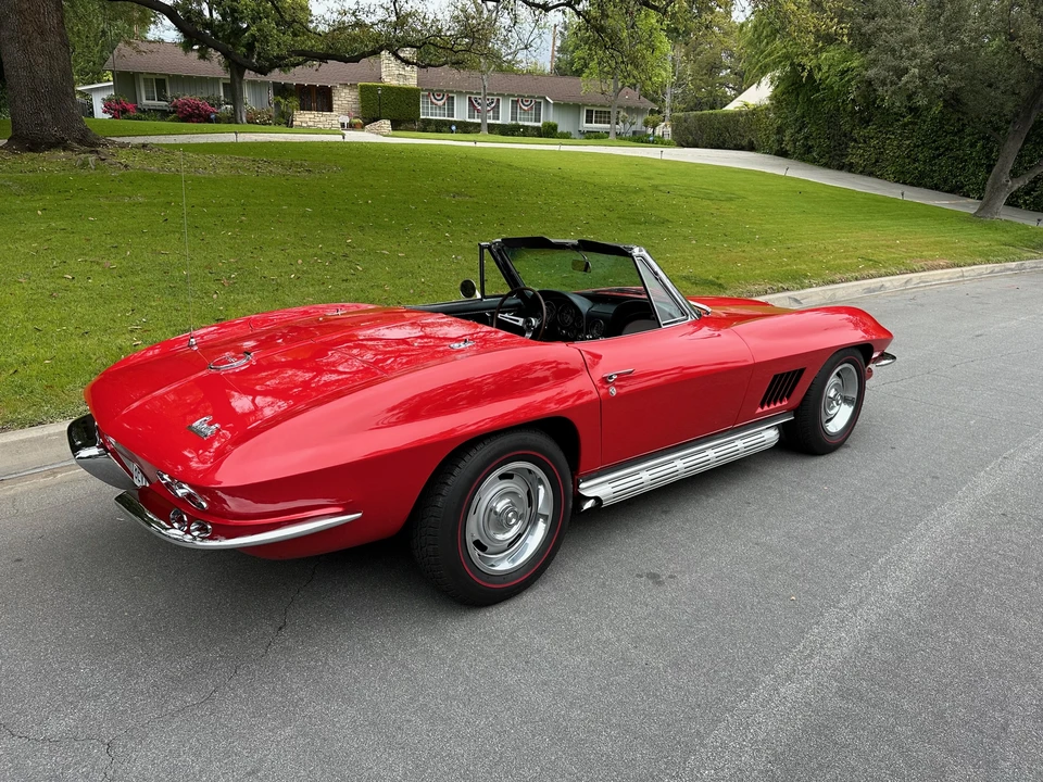 1967 Chevrolet Corvette C2 - Image 10 of 31