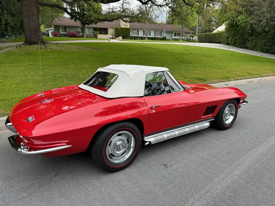 1967 Chevrolet Corvette C2 - Image 23 of 31