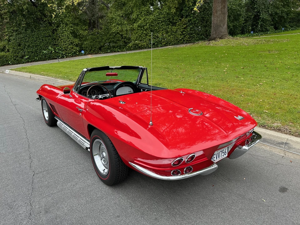 1967 Chevrolet Corvette C2 - Image 6 of 31