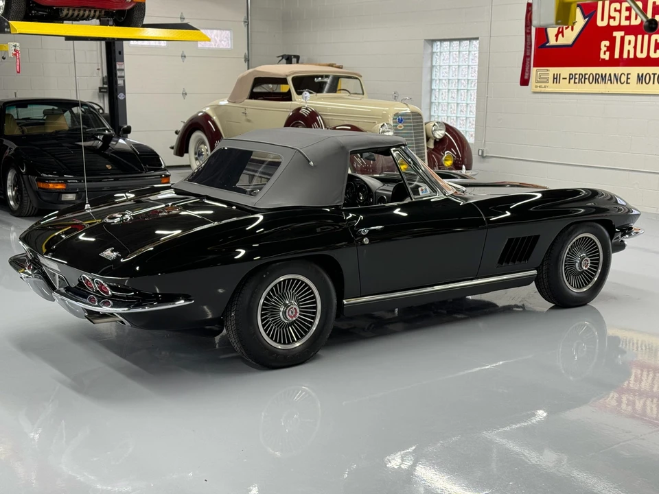 1967 Chevrolet Corvette C2 - Image 25 of 31
