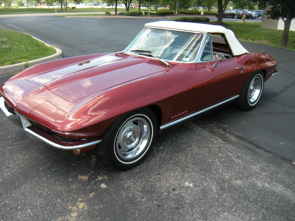 1967 Chevrolet Corvette C2 - Image 15 of 31