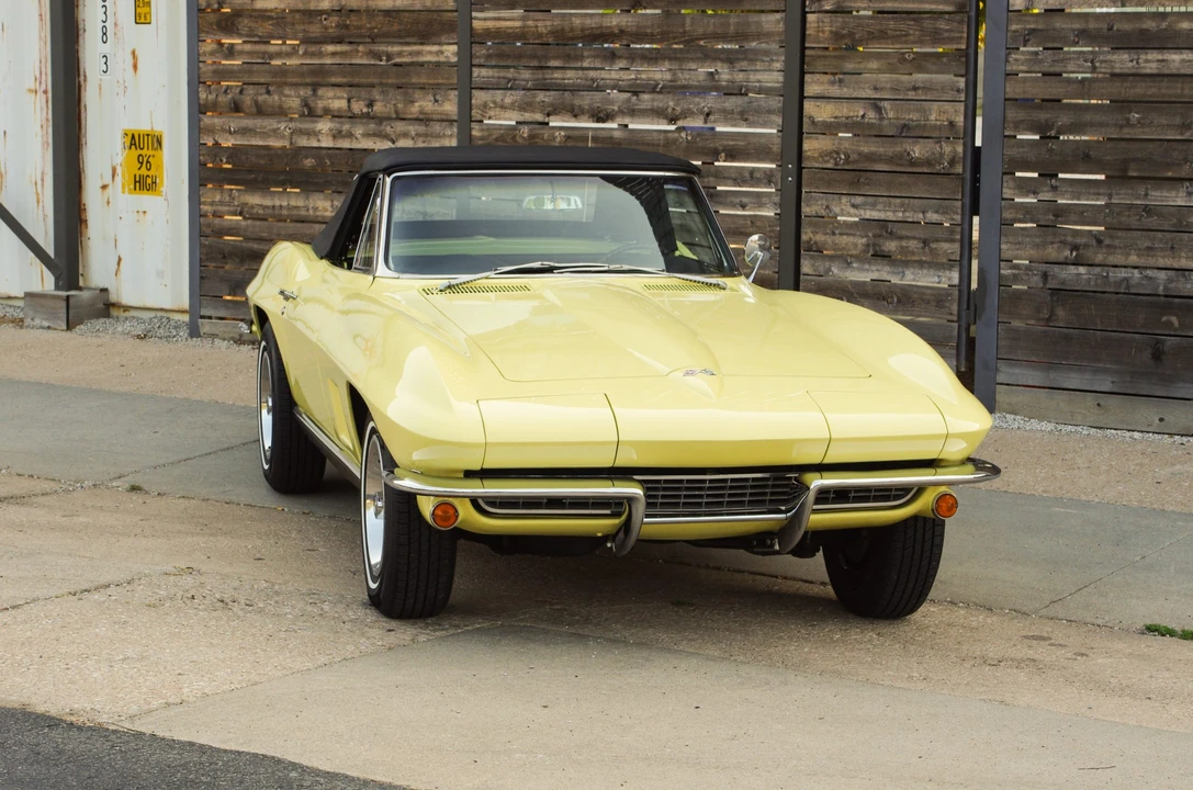 1967 Chevrolet Corvette C2 - Image 26 of 31