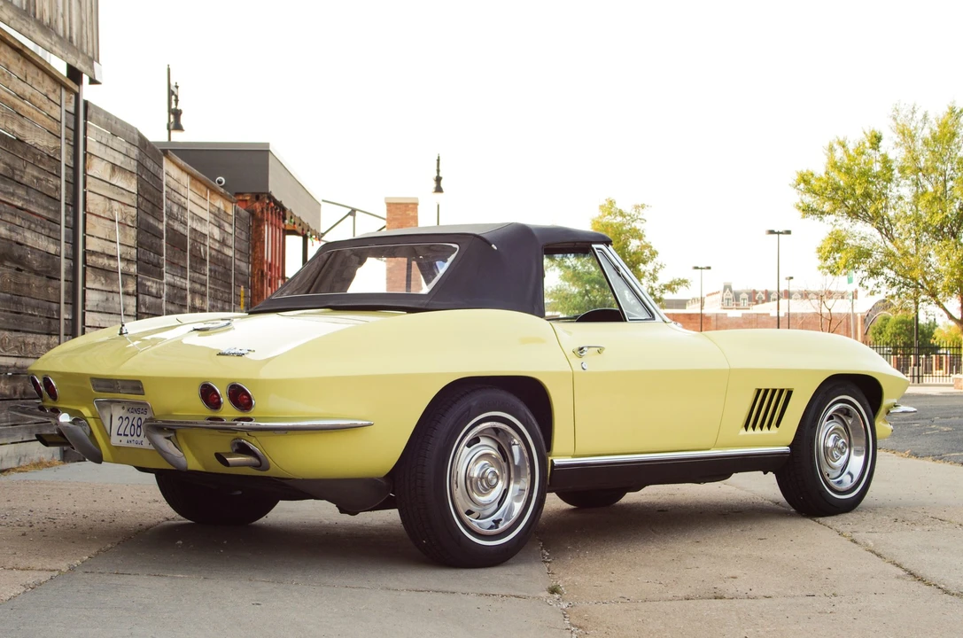 1967 Chevrolet Corvette C2 - Image 14 of 31