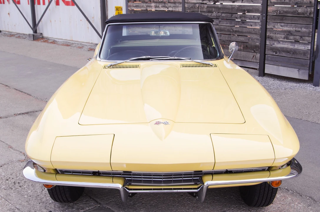 1967 Chevrolet Corvette C2 - Image 29 of 31