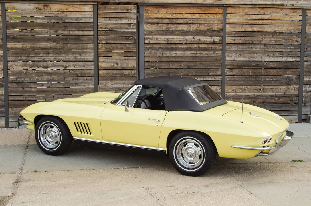 1967 Chevrolet Corvette C2 - Image 5 of 31