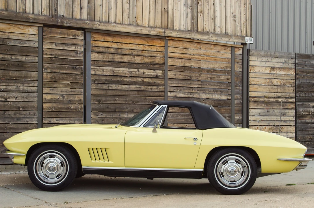 1967 Chevrolet Corvette C2 - Image 4 of 31