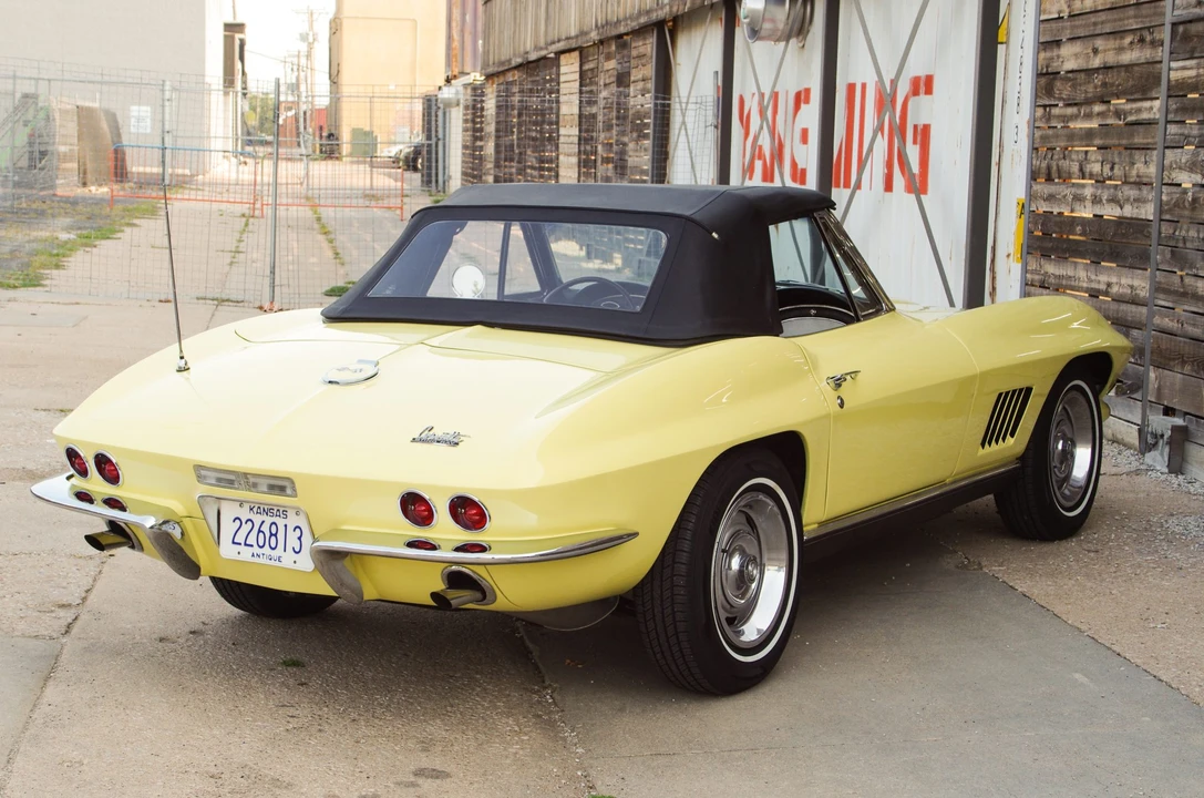 1967 Chevrolet Corvette C2 - Image 12 of 31