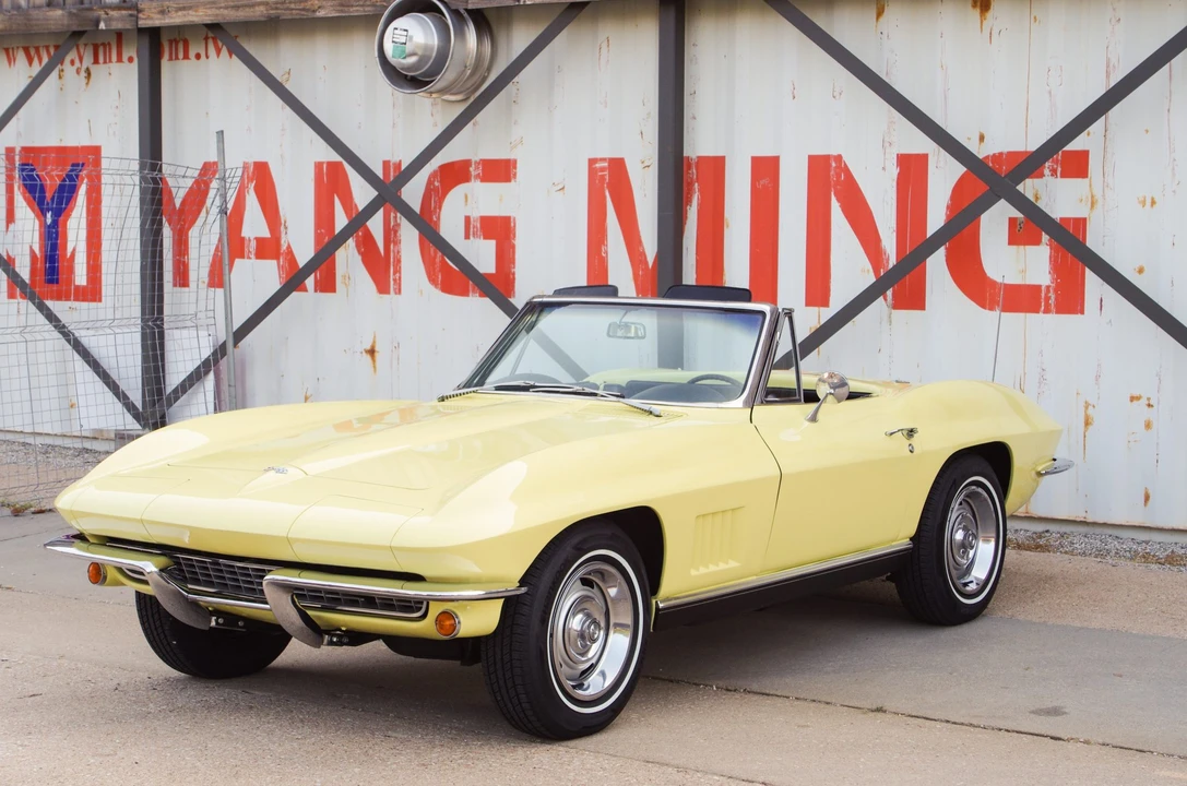 1967 Chevrolet Corvette C2 - Image 31 of 31