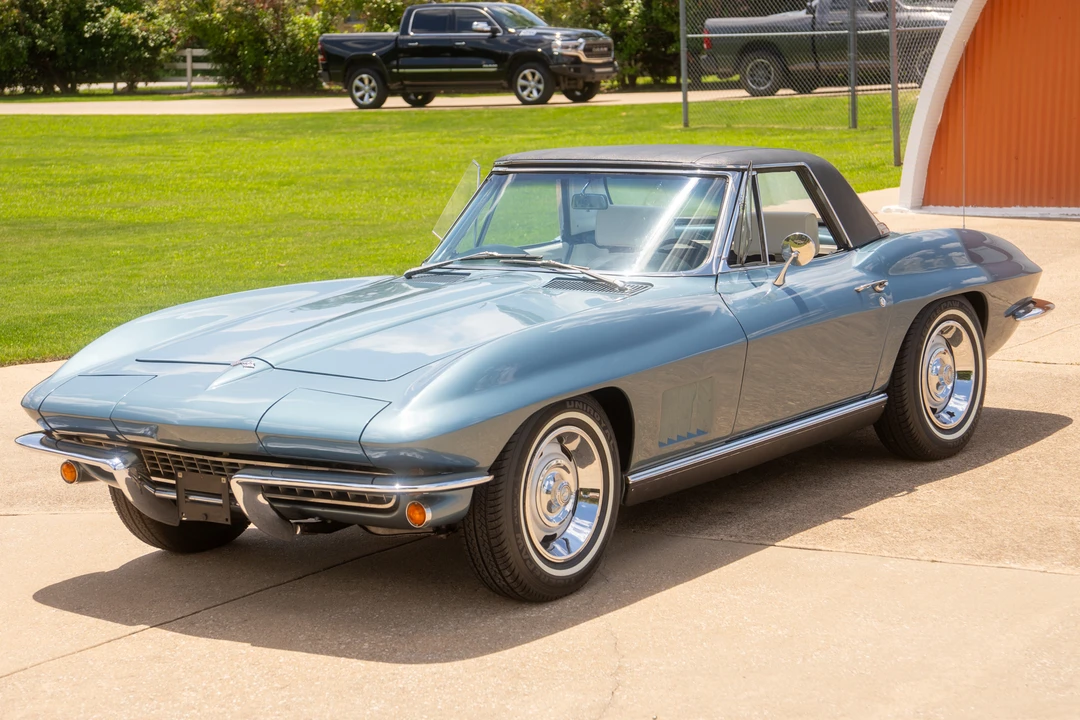 1967 Chevrolet Corvette C2 - Image 23 of 31