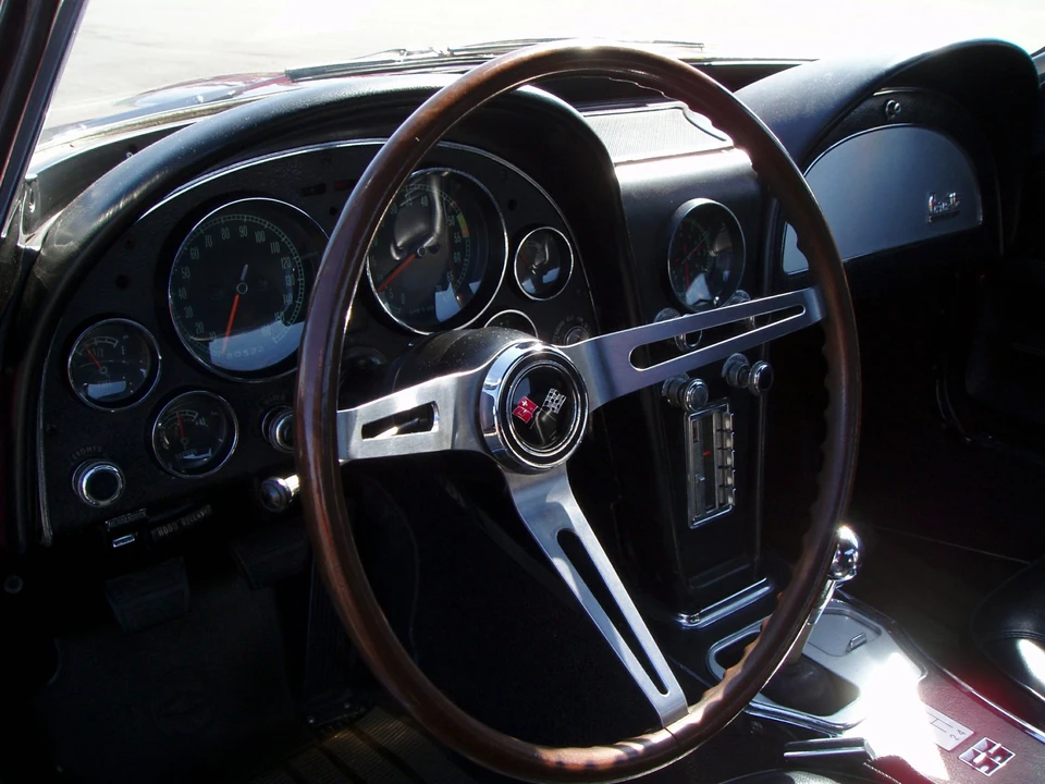 1967 Chevrolet Corvette C2 - Image 27 of 31