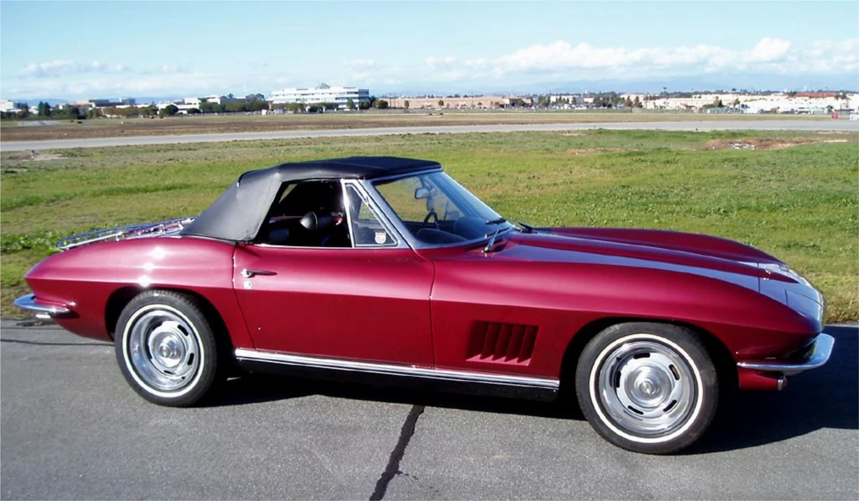 1967 Chevrolet Corvette C2 - Image 19 of 31