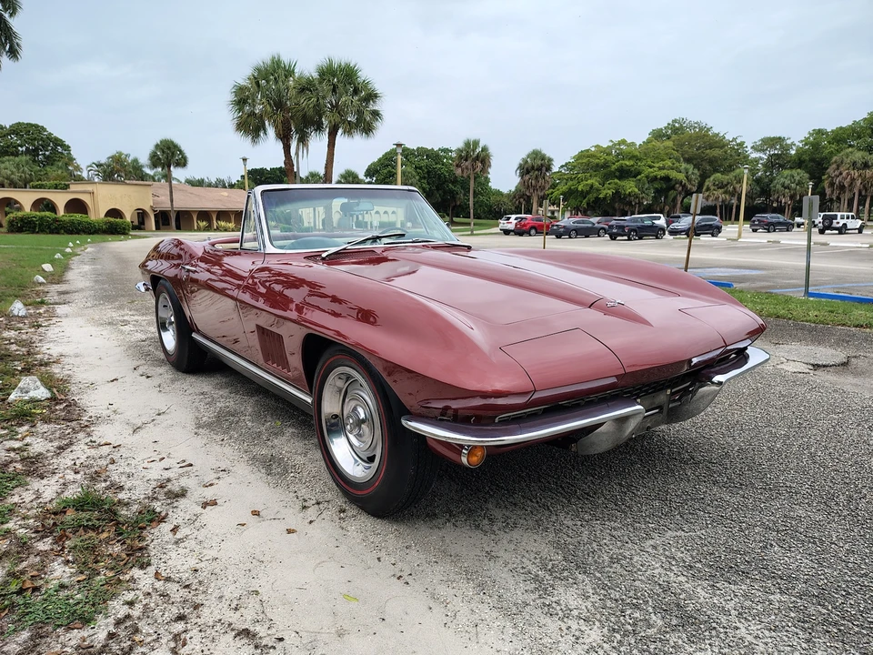 1967 Chevrolet Corvette C2 - Image 8 of 31