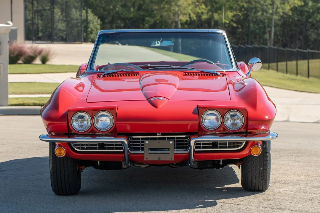 1967 Chevrolet Corvette C2 - Image 10 of 31