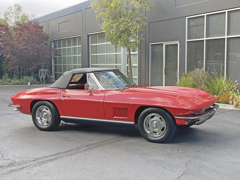 1967 Chevrolet Corvette C2 - Image 17 of 31