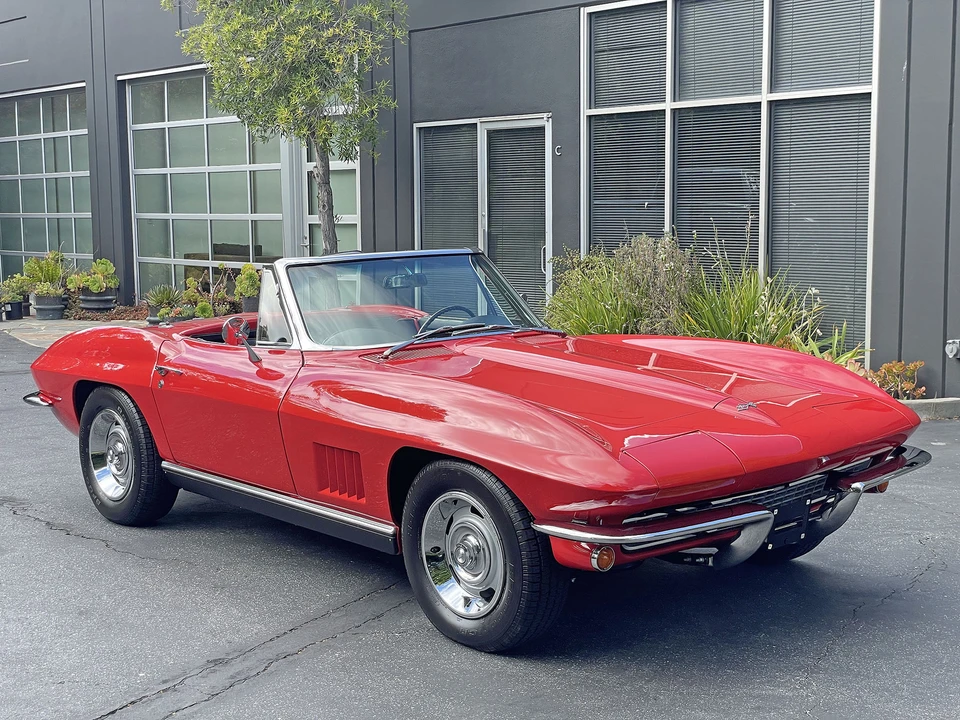 1967 Chevrolet Corvette C2 - Image 16 of 31