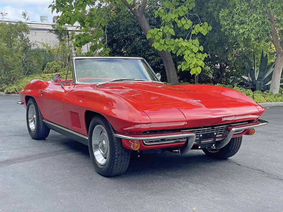 1967 Chevrolet Corvette C2 - Image 13 of 31