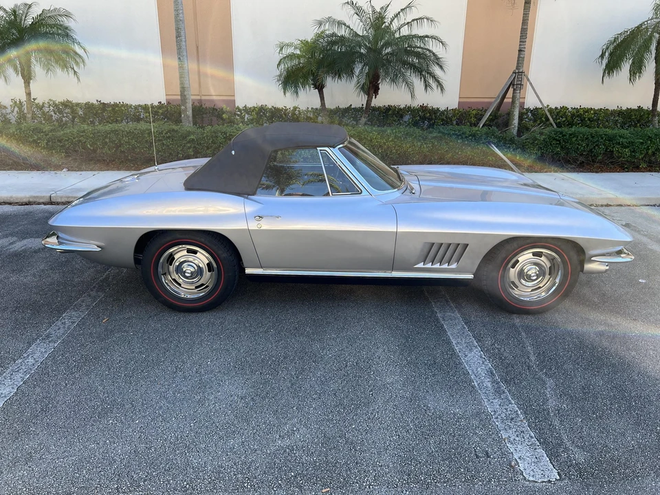 1967 Chevrolet Corvette C2 - Image 23 of 31