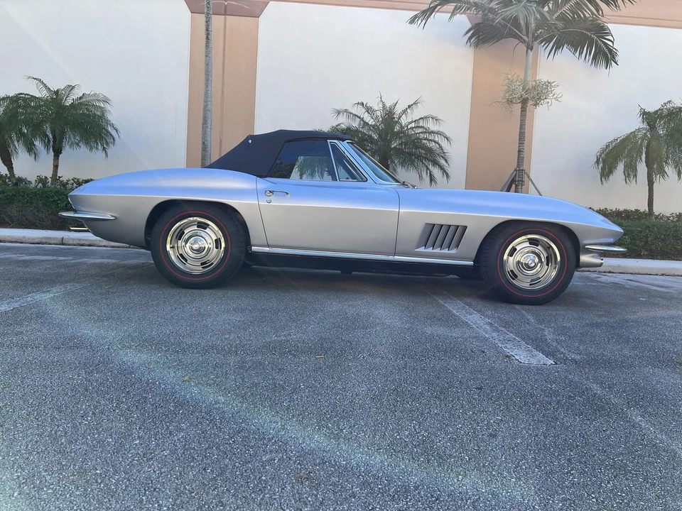 1967 Chevrolet Corvette C2 - Image 22 of 31
