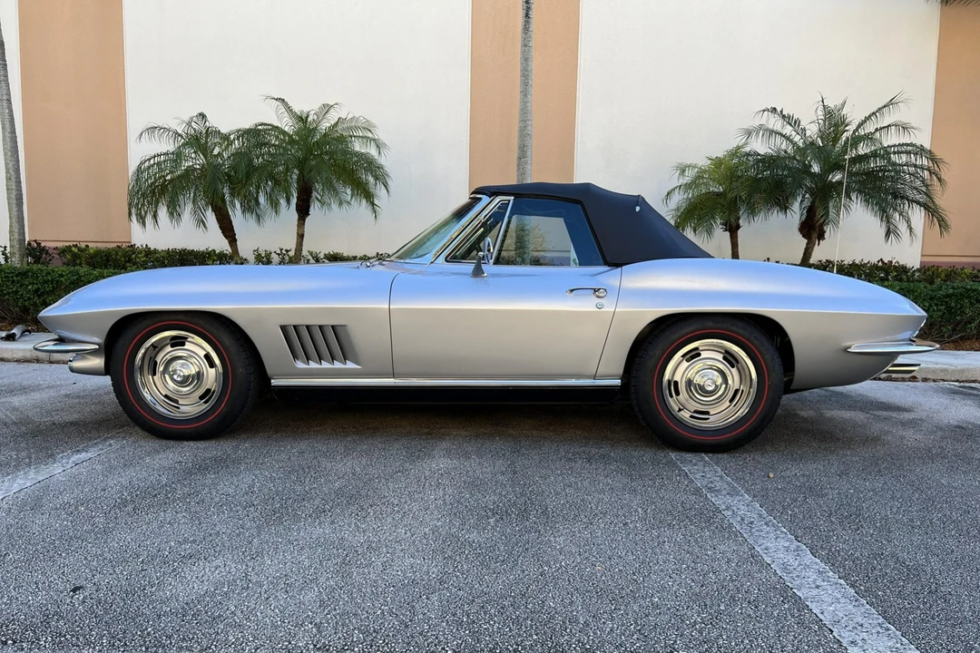1967 Chevrolet Corvette C2 - Image 20 of 31