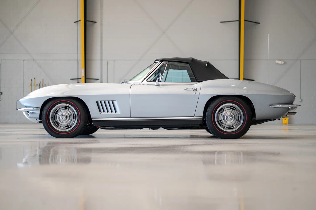 1967 Chevrolet Corvette C2 - Image 10 of 31