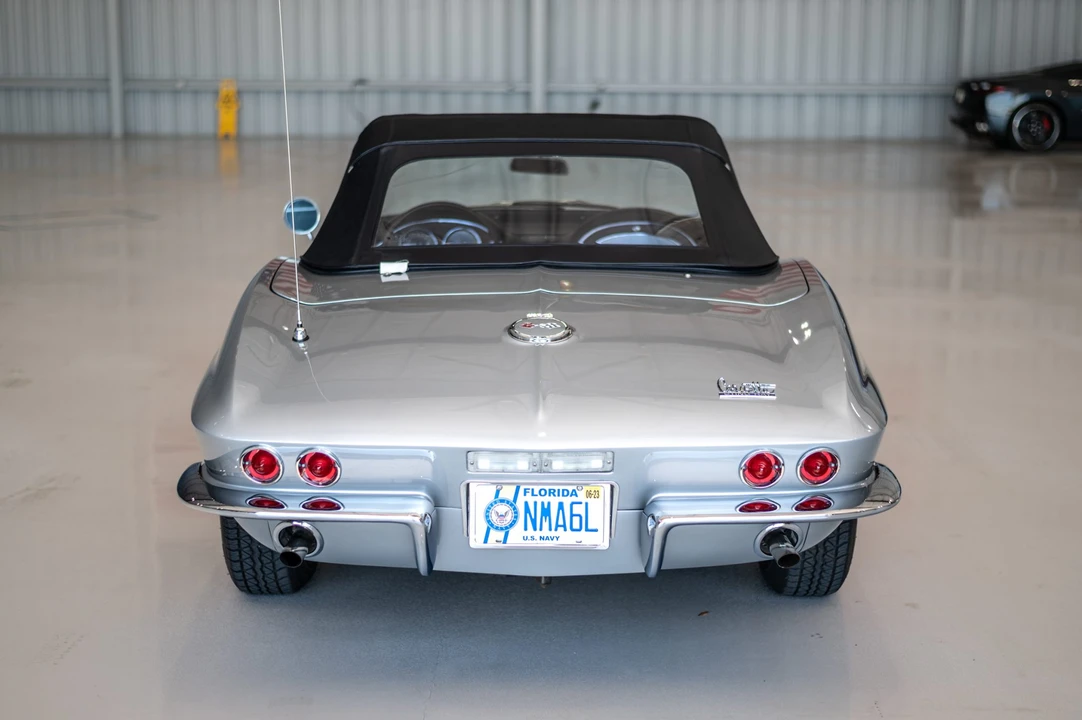 1967 Chevrolet Corvette C2 - Image 15 of 31
