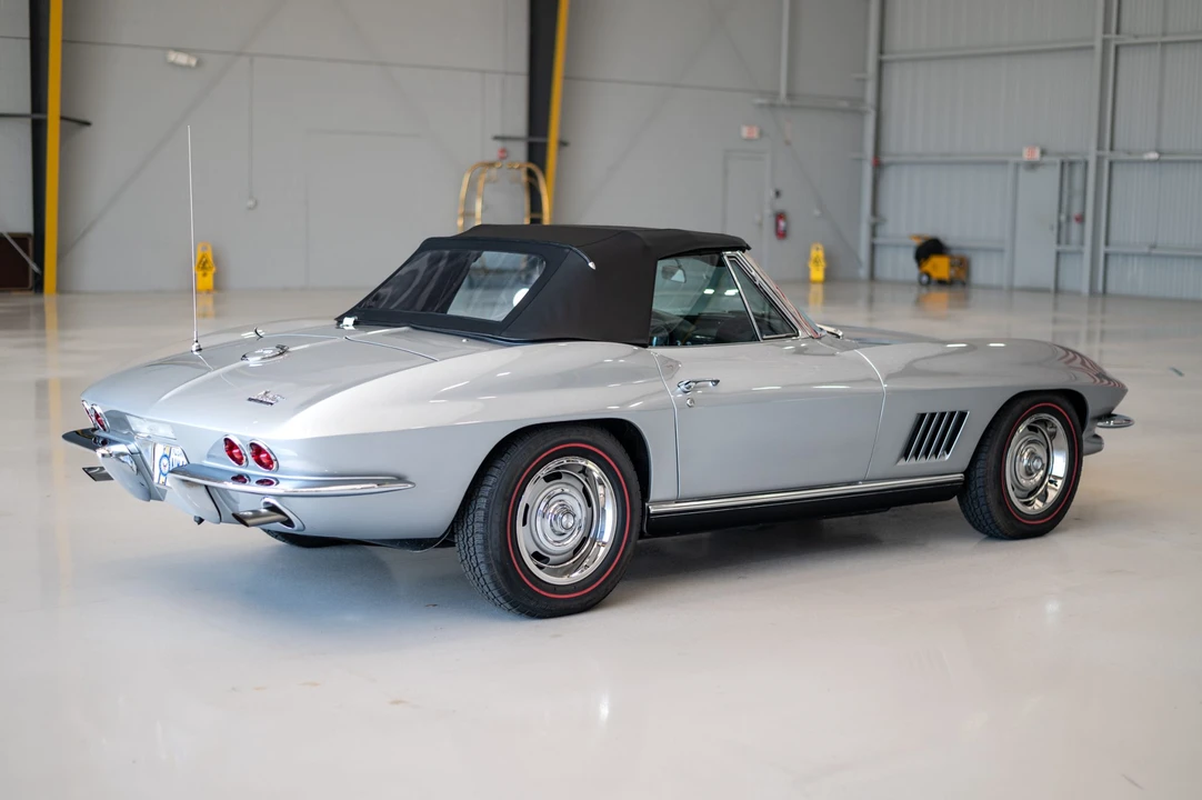 1967 Chevrolet Corvette C2 - Image 19 of 31