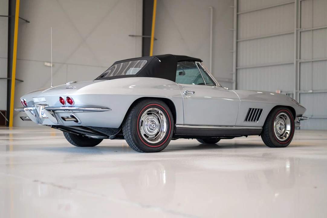 1967 Chevrolet Corvette C2 - Image 20 of 31