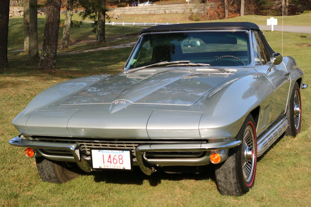 1967 Chevrolet Corvette C2 - Image 11 of 31