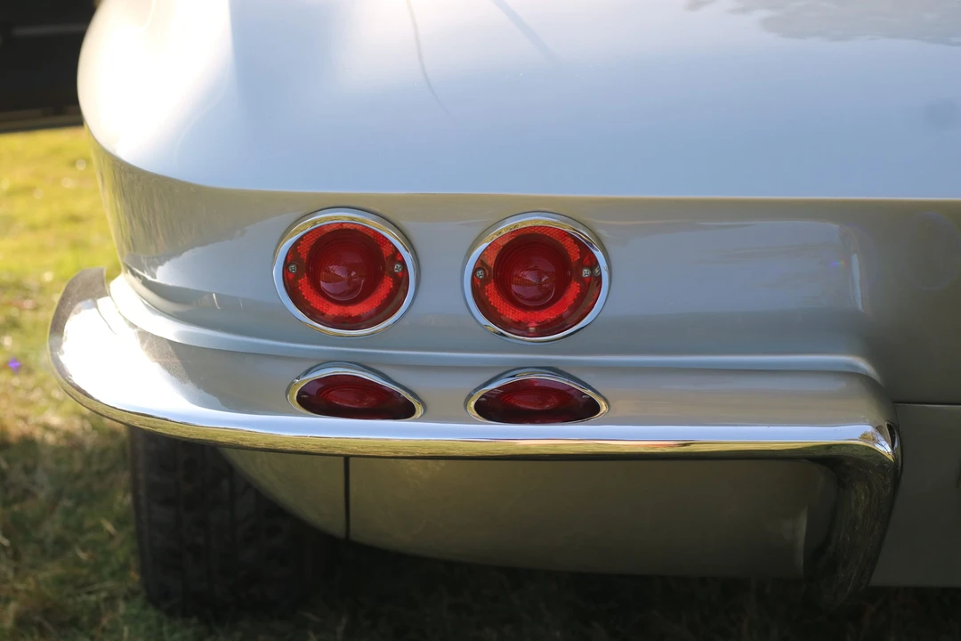 1967 Chevrolet Corvette C2 - Image 23 of 31
