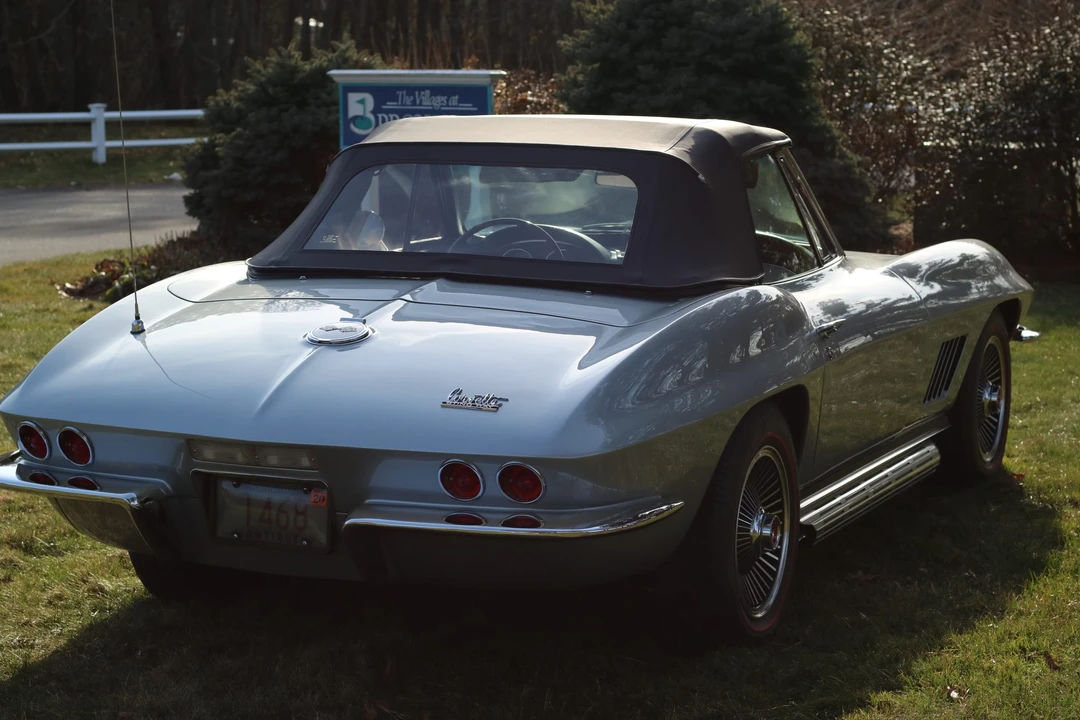 1967 Chevrolet Corvette C2 - Image 14 of 31