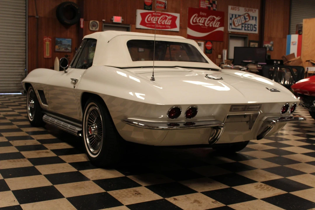 1967 Chevrolet Corvette C2 - Image 27 of 31
