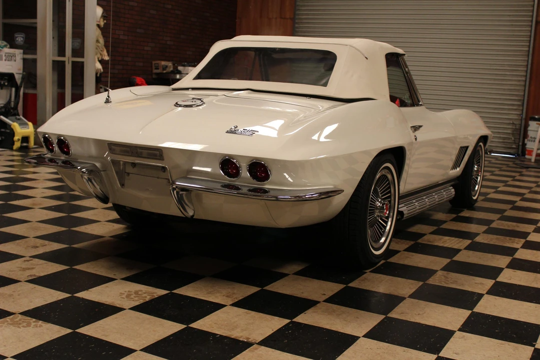 1967 Chevrolet Corvette C2 - Image 23 of 31