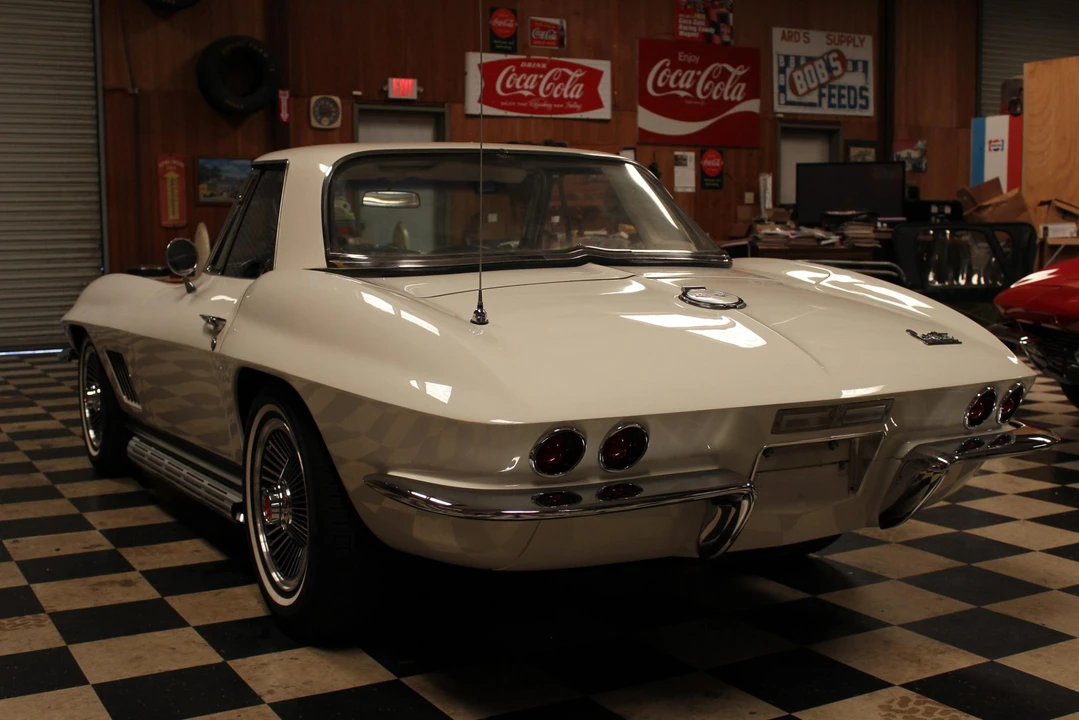 1967 Chevrolet Corvette C2 - Image 26 of 31