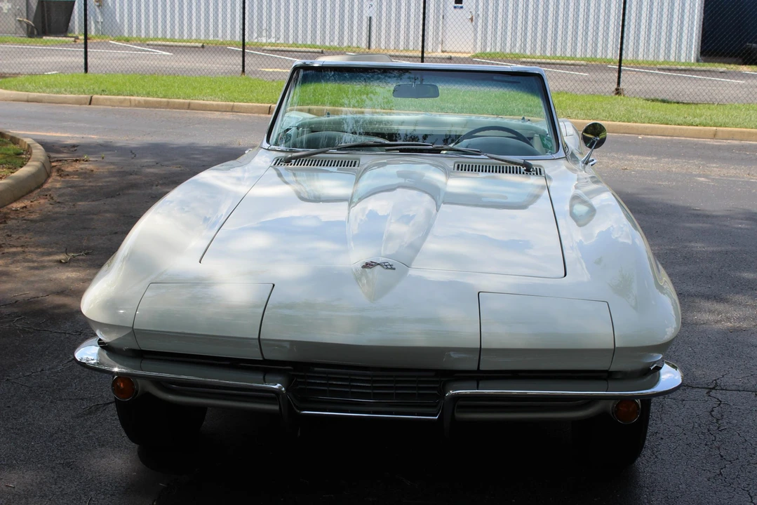 1967 Chevrolet Corvette C2 - Image 10 of 31