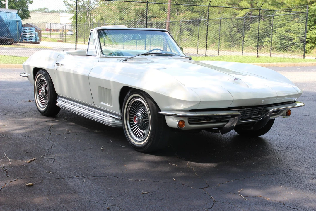 1967 Chevrolet Corvette C2 - Image 2 of 31