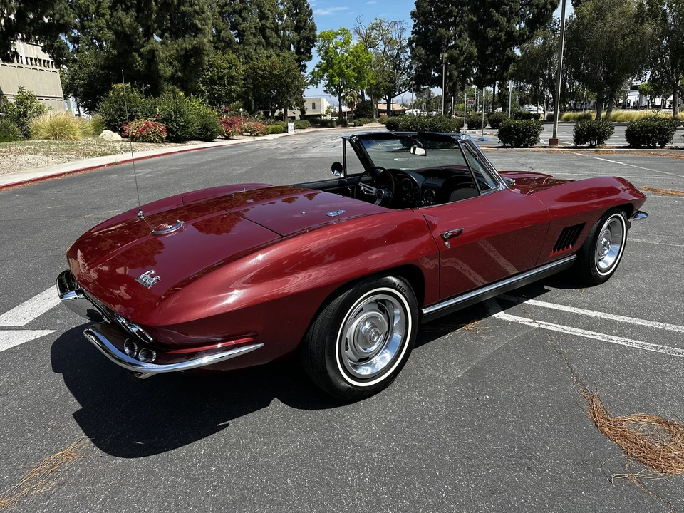1967 Chevrolet Corvette C2 - Image 10 of 31