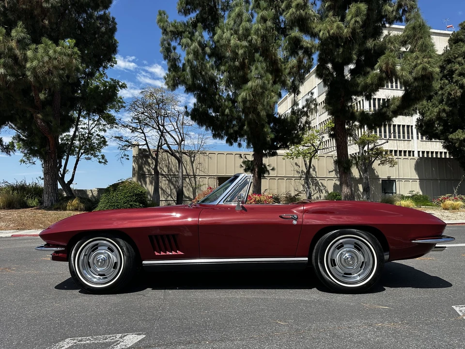 1967 Chevrolet Corvette C2 - Image 14 of 31
